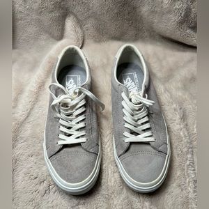 Vans Gray ultra cushion Mens size 6.5 or Womens size 8